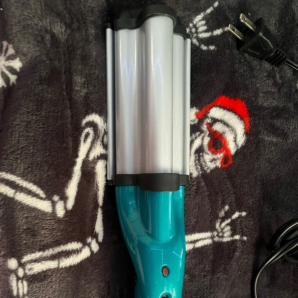 BED HEAD Ceramic Wave Artist Deep Waver for Beachy Waves - Picture 2 of 2